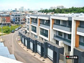 隆大鳳凰天畝Ⅲ庭院車墅 -  物件封面