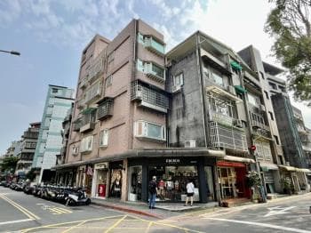 永康國際商圈公園旁美金店 -  物件封面
