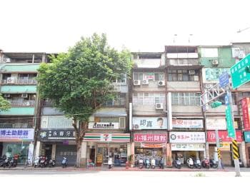 松山路公寓頂樓大空間 -  物件封面