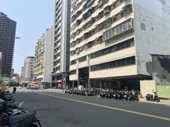 高雄府北大空間商用中心 -  物件封面