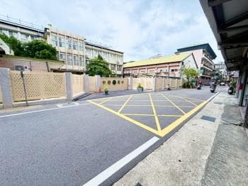 中壢國中門口透天店面 -  物件封面