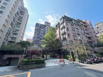麗湖溫馨成家小宅附車位 -  物件封面