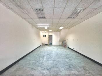 正臨安路衝衝衝店面 -  物件封面
